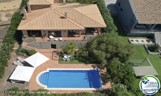  Chalet / Torre en venta  en Palau-saverdera - Girona 