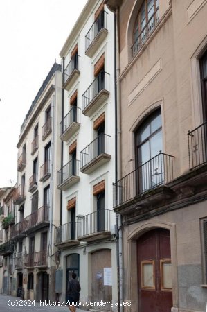 EDIFICIO COMPLETO EN VENTA EN REUS CENTRO. ESPECIAL INVERSORES