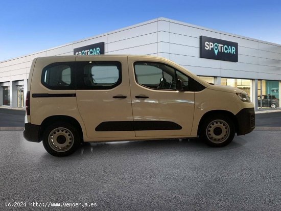 Citroën Berlingo  Talla M BlueHDi 100 S&S Live - HOSPITALET DE LLOBREGAT (L )