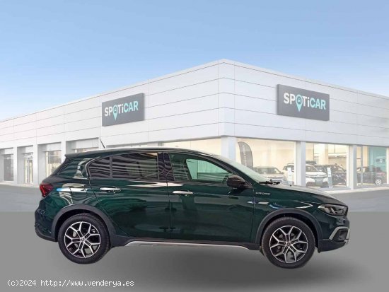 Fiat Tipo Cross 1.0 74kW (100CV) - Jaén