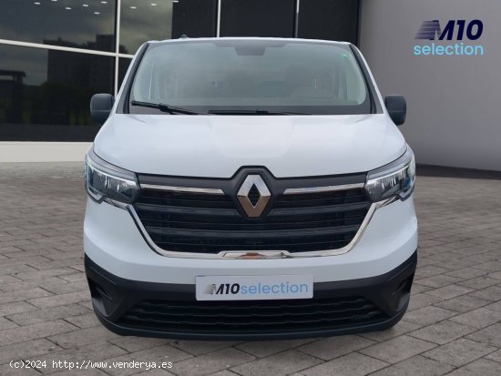 Renault Trafic Combi Authentic dCi 9 Plazas - Fornells de la Selva