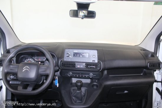 Citroen Berlingo 1.5 Talla M  BlueHdi 102cv LIVE PACK de 2019 con 95.413 Km por 15.300 EUR. en Cadiz