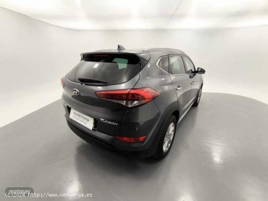 Hyundai Tucson 1.6 GDI BD Tecno 4x2 131 de 2017 con 87.900 Km por 15.900 EUR. en Barcelona