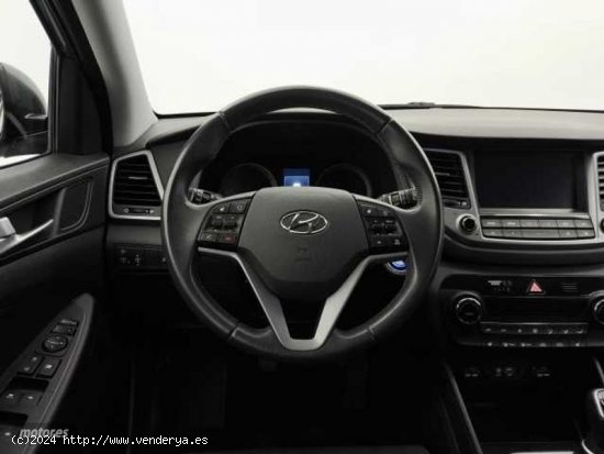 Hyundai Tucson 1.6 GDI BD Tecno 4x2 131 de 2017 con 87.900 Km por 15.900 EUR. en Barcelona