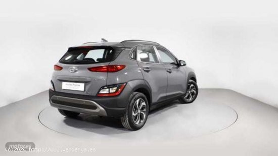 Hyundai Kona 1.6 GDI DT Maxx de 2023 con 13.694 Km por 25.800 EUR. en Barcelona