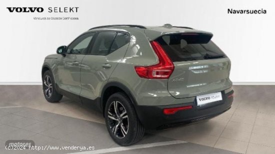 Volvo XC40 XC40 Plus, B3 mild hybrid, Gasolina, Dark de 2023 con 23.531 Km por 36.900 EUR. en Navarr