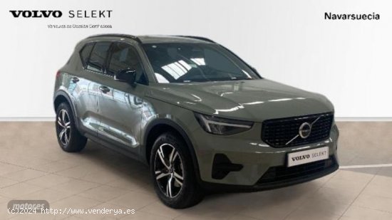 Volvo XC40 XC40 Plus, B3 mild hybrid, Gasolina, Dark de 2023 con 23.531 Km por 36.900 EUR. en Navarr