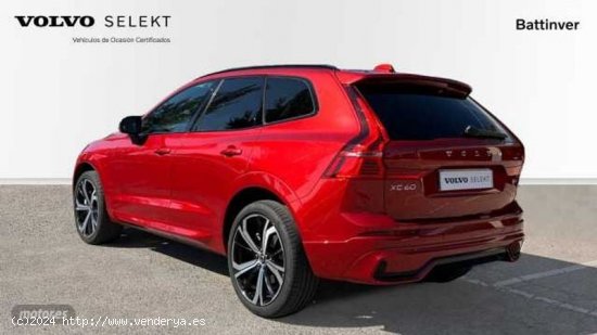 Volvo XC 60 XC60 Plus, B4 (gasolina), Gasolina, Dark de 2023 con 18.695 Km por 49.400 EUR. en Madrid