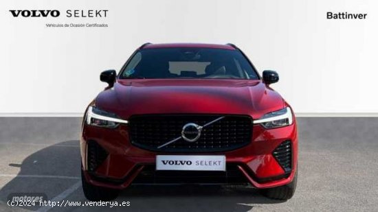 Volvo XC 60 XC60 Plus, B4 (gasolina), Gasolina, Dark de 2023 con 18.695 Km por 49.400 EUR. en Madrid