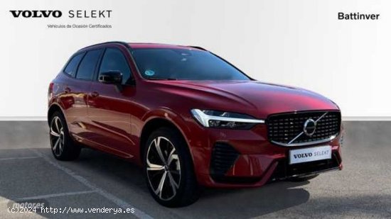 Volvo XC 60 XC60 Plus, B4 (gasolina), Gasolina, Dark de 2023 con 18.695 Km por 49.400 EUR. en Madrid