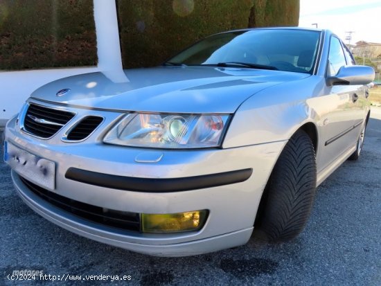 Saab 9 3 2.0 TURBO SPORT-PIEL-KLIMATIZADOR-LLANTAS-ALARMA de 2003 con 277.000 Km por 2.700 EUR. en G