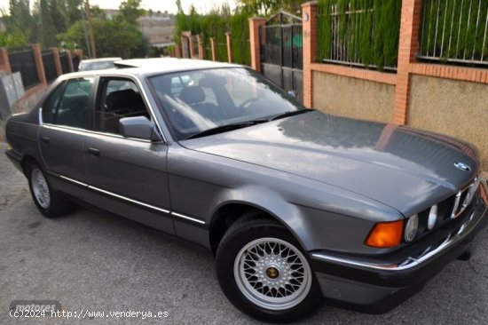 BMW Serie 7 730 v8 EXCLUSIVE PIEL KLIMA TECHO ELECTRICO COLECCION de 1993 con 29.000 Km por 27.700 E