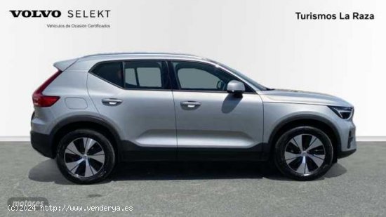 Volvo XC40 TODOTERRENO 1.5 T2 CORE AUTO 129CV 5P de 2023 con 25.894 Km por 30.900 EUR. en Sevilla