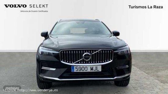 Volvo XC 60 TODOTERRENO 2.0 T6 RECHARGE CORE AUTO 4WD 350CV 5P de 2023 con 17.662 Km por 47.600 EUR.