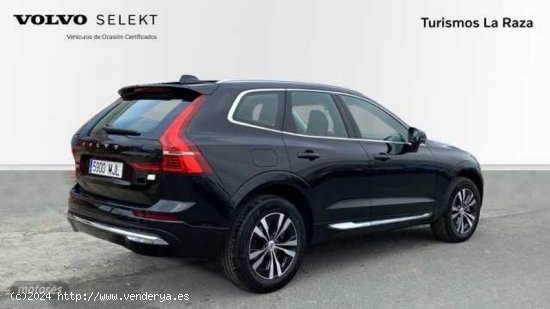 Volvo XC 60 TODOTERRENO 2.0 T6 RECHARGE CORE AUTO 4WD 350CV 5P de 2023 con 17.662 Km por 47.600 EUR.