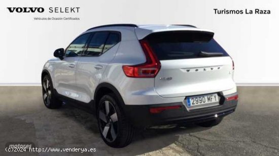 Volvo XC40 TODOTERRENO 1.5 T4 RECHARGE PLUS DARK AUTOMATICO 211CV 5P de 2023 con 5.100 Km por 40.900