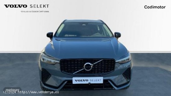 Volvo XC 60 XC60 PLUS B4 (DIESEL) DARK AUTOMATICO de 2023 con 10.742 Km por 45.990 EUR. en Sevilla