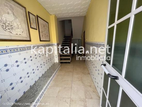 PISO A LA VENTA EN GENOVES - VALENCIA