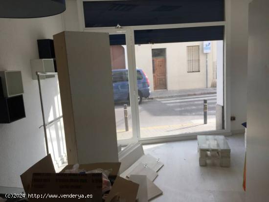 Local comercial en alquiler en Vilanova i la Geltrú - BARCELONA