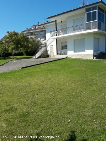 CASA CON 1.500 M2 DE TERRENO EN NOJA - CANTABRIA