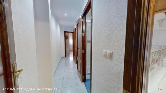 MAGNIFICA VIVIENDA SITUADA EN EL BARRIO NARANJO PARA ENTRAR A VIVIR. A MUY BUEN PRECIO - CORDOBA