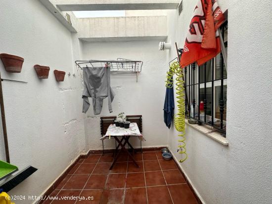 Unifamiliar adosado  de 2 dormitorios con terraza en Huerta del Rosario - CADIZ