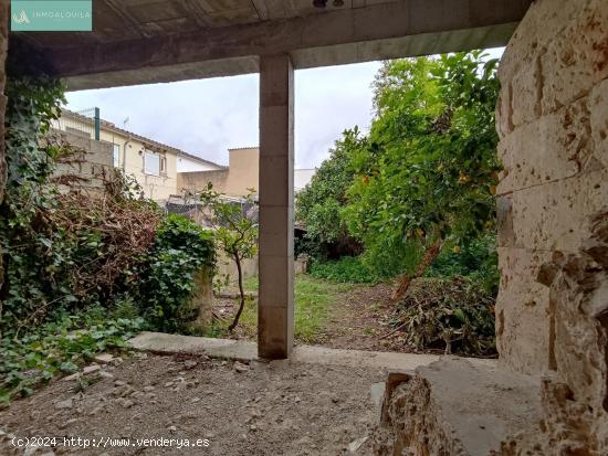 CASA EN PROYECTO EN  LLOSETA CON GARAJE Y PISCINA - BALEARES