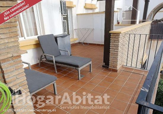 PRECIOSO PISO SEMINUEVO, CON GRAN TERRAZA, PISCINA Y GARAJE. - ALMERIA