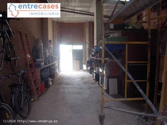 LOCAL COMERCIAL ZONA 500 VIVIENDAS PUERTO DE SAGUNTO DIÁFANO - VALENCIA