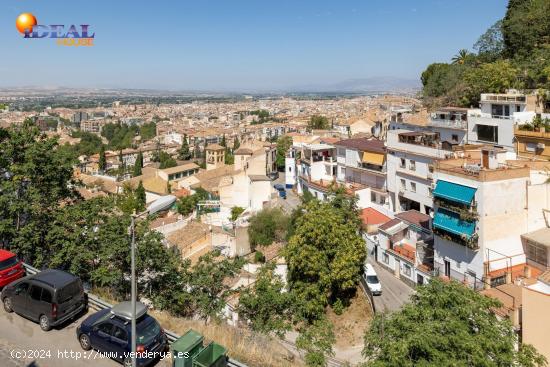 Coqueta Casa zona Barranco del Abogado con  vistas a Granada - GRANADA