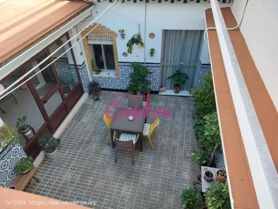 ALQUILER CON OPCION A COMPRA. MAGNIFICA CASA DE DOS PLANTAS + TERRAZAS EN VILLAFRANCA!!! - CORDOBA