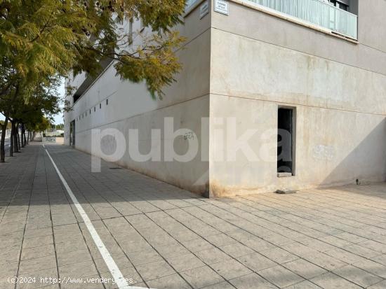 GRAN LOCAL COMERCIAL ZONA ESTACION - ALICANTE