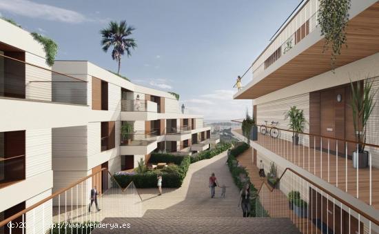 Nuevos apartamentos de 1, 2, 3, y 4 dormitorios, plaza de garaje, situado junto al centro, Estepona.