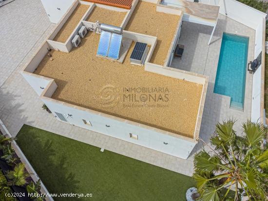 Villa de lujo moderna en una sola planta en el Allbir en gran parcela de 1.662 m2 - ALICANTE