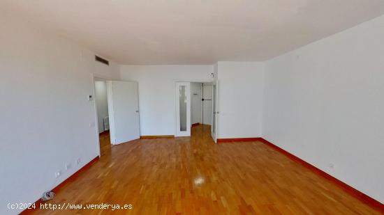 Piso en Venta en la Vila Olímpica del Poblenou - BARCELONA