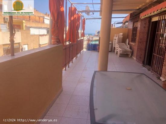 Atico de esquina en Benidorm con gran terraza para reformar ! - ALICANTE