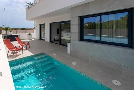 VILLAS PAREADAS DE OBRA NUEVA EN SUCINA - MURCIA