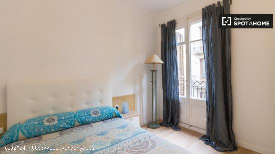 Apartamento de 2 dormitorios en Carrer De La Junta De Comerç, Barcelona - BARCELONA