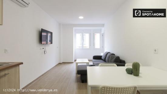 Cómodo apartamento de 1 dormitorio en alquiler en Sants - BARCELONA