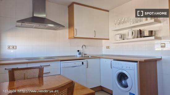 Apartamento de 2 dormitorios en alquiler en Delicias - MADRID