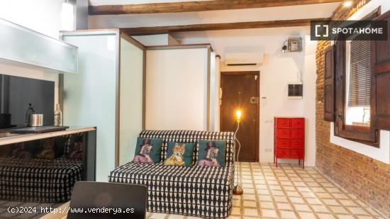 Acogedor apartamento amueblado en Carrer del Mar - BARCELONA