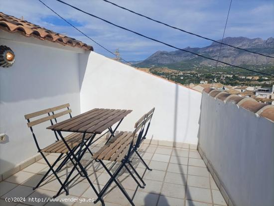 Venta casa de pueblo Altea 3 apartamentos separados - ALICANTE