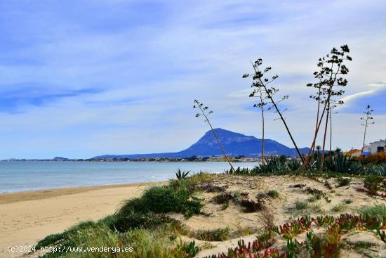 Moderno complejo residencial de nueva construcción a poca distancia de la playa - ALICANTE