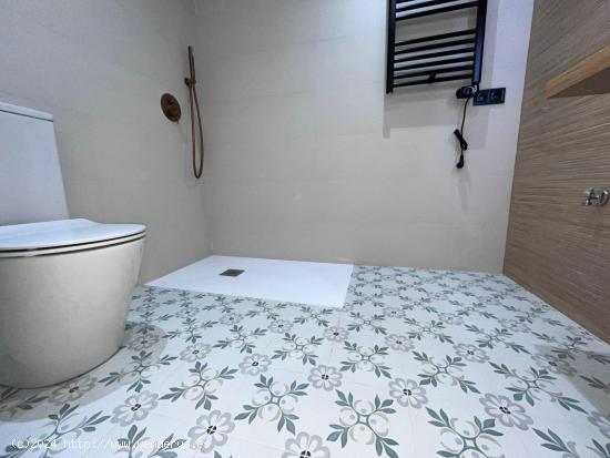 APARTAMENTO EN PLENO CENTRO - BARCELONA