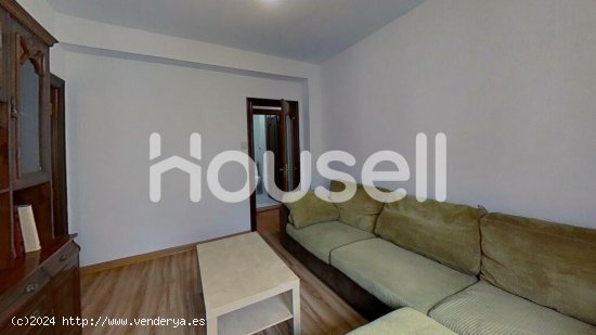 Piso en venta de 72 m² Calle Tito Bustillo, 33012 Oviedo (Asturias)