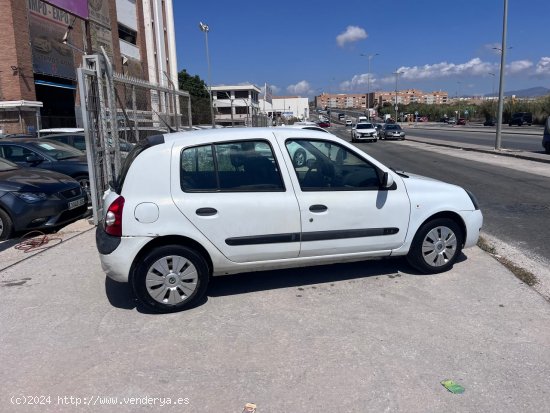 Renault Clio 2 1.2 - Málaga