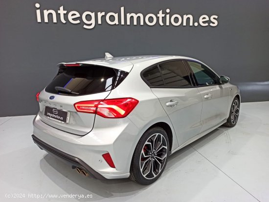 Ford Focus 1.0 Ecoboost 92kW ST-Line - Lugo