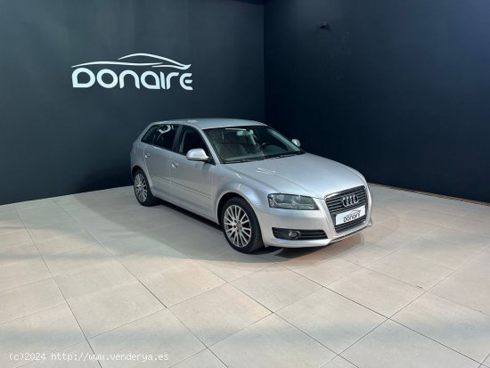  Audi A3 Sportback 1.6 TDI 105cv Ambiente - Sada 