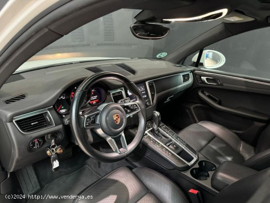 Porsche Macan - - Sada