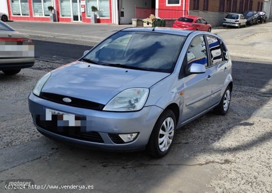  Ford Fiesta 1.4 tdci 70cv de 2006 con 177.000 Km por 3.290 EUR. en Avila 